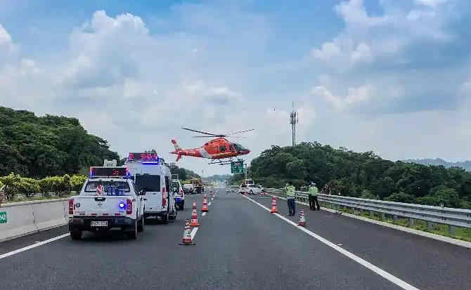 桓仁高速公路汽车救援案例