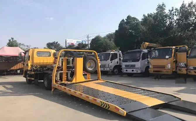 桓仁汽车中途维修案例